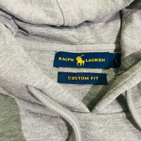 Mens polo Limited addition hoodie - Picture 4 of 6